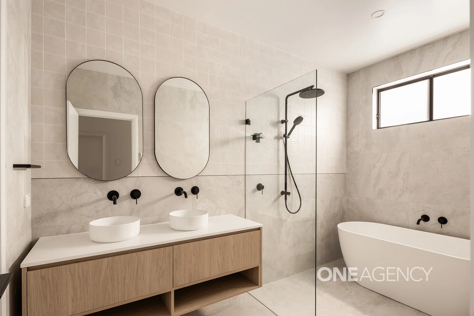 Additional image 6 of 1 / 21a Golf Links Drive, Batemans Bay NSW 2536