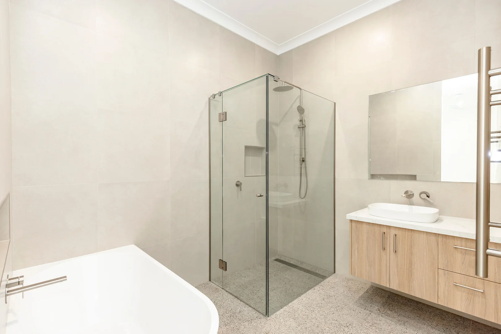 Additional image 10 of 3/13-15 Kimberley Avenue, Swan Hill VIC 3585