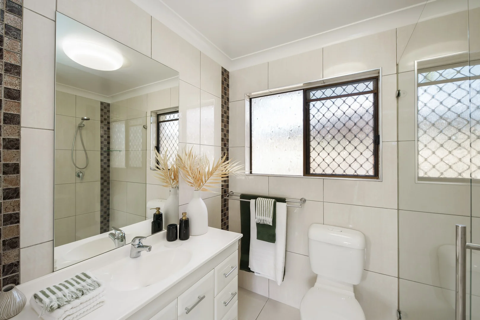 Additional image 11 of 19 Golf Links Drive, Kirwan QLD 4817