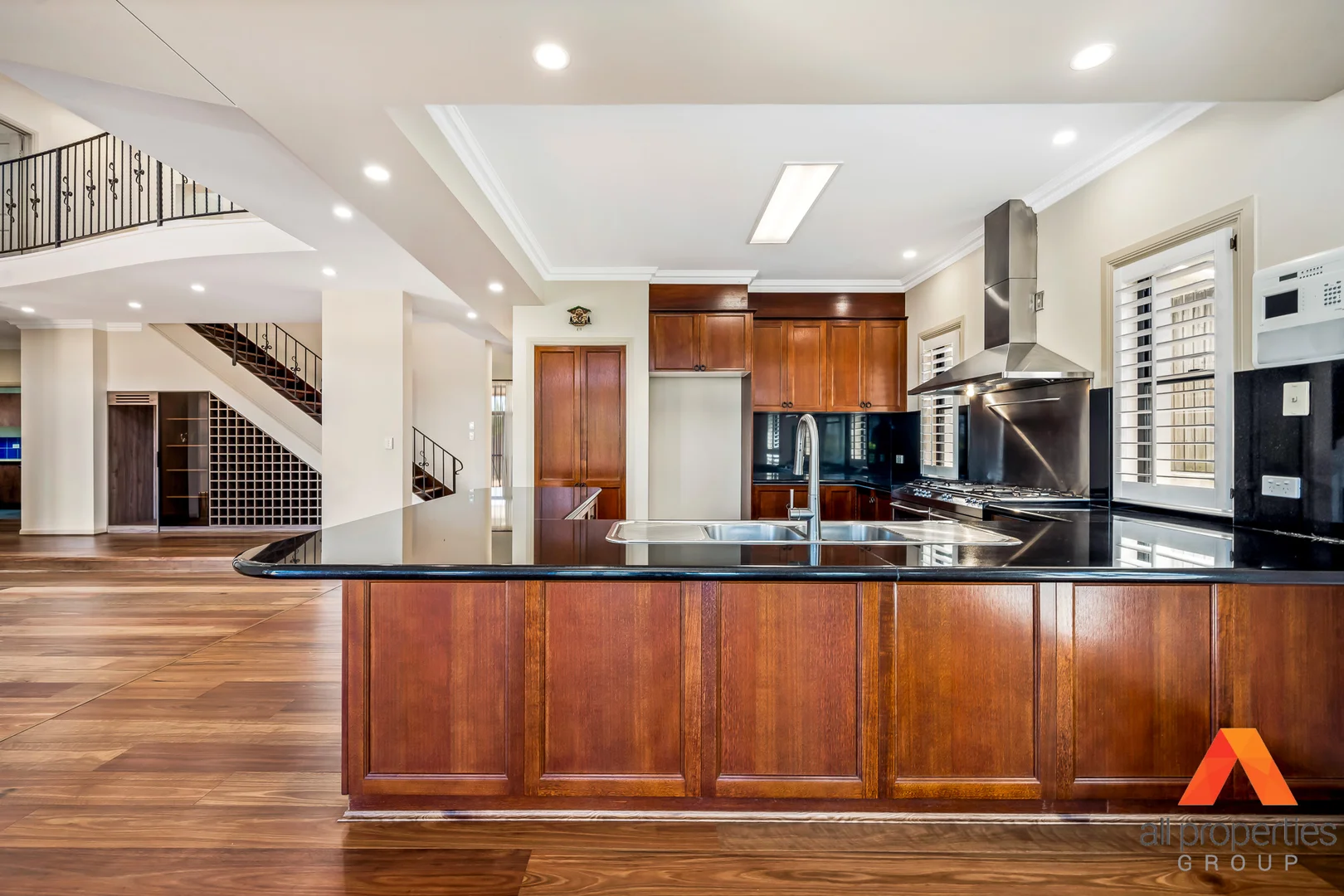 Additional image 4 of 78 Golden Oak Crescent, Carindale QLD 4152