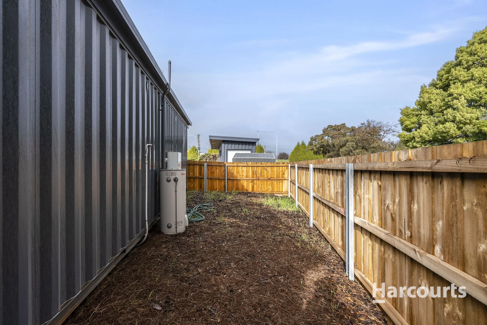 Additional image 12 of 5/96 King Street, Scottsdale TAS 7260