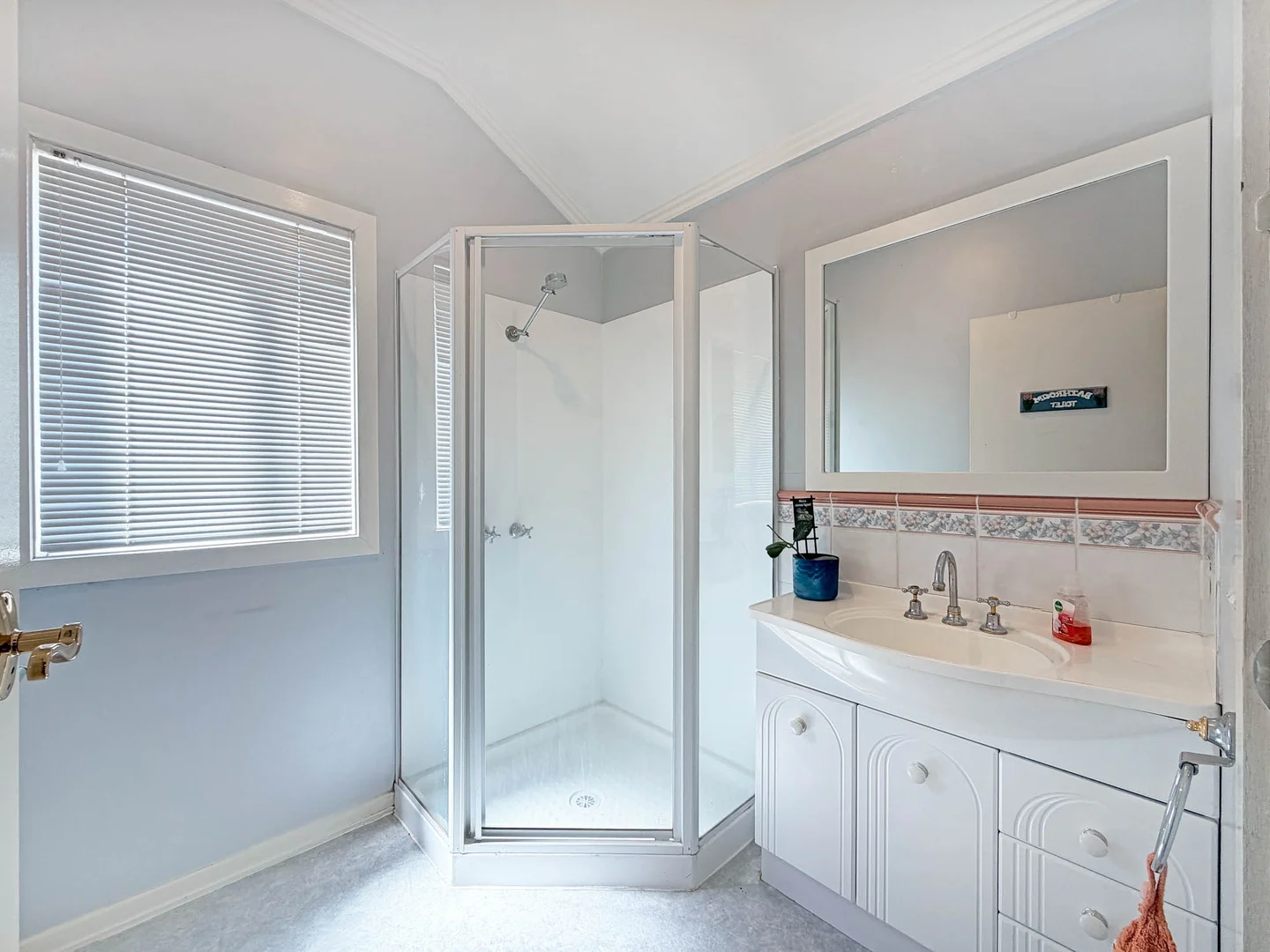 Additional image 9 of 24 Gloucester Place, Warragul VIC 3820