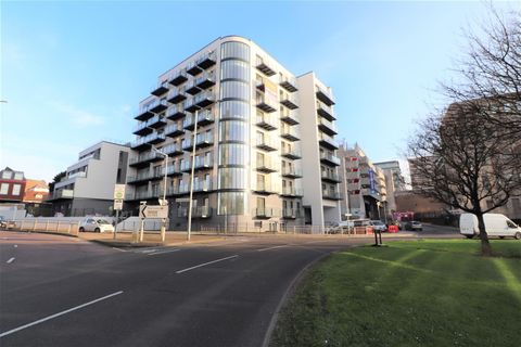 Panorama Apartments, Uxbridge UB8, Studio to rent