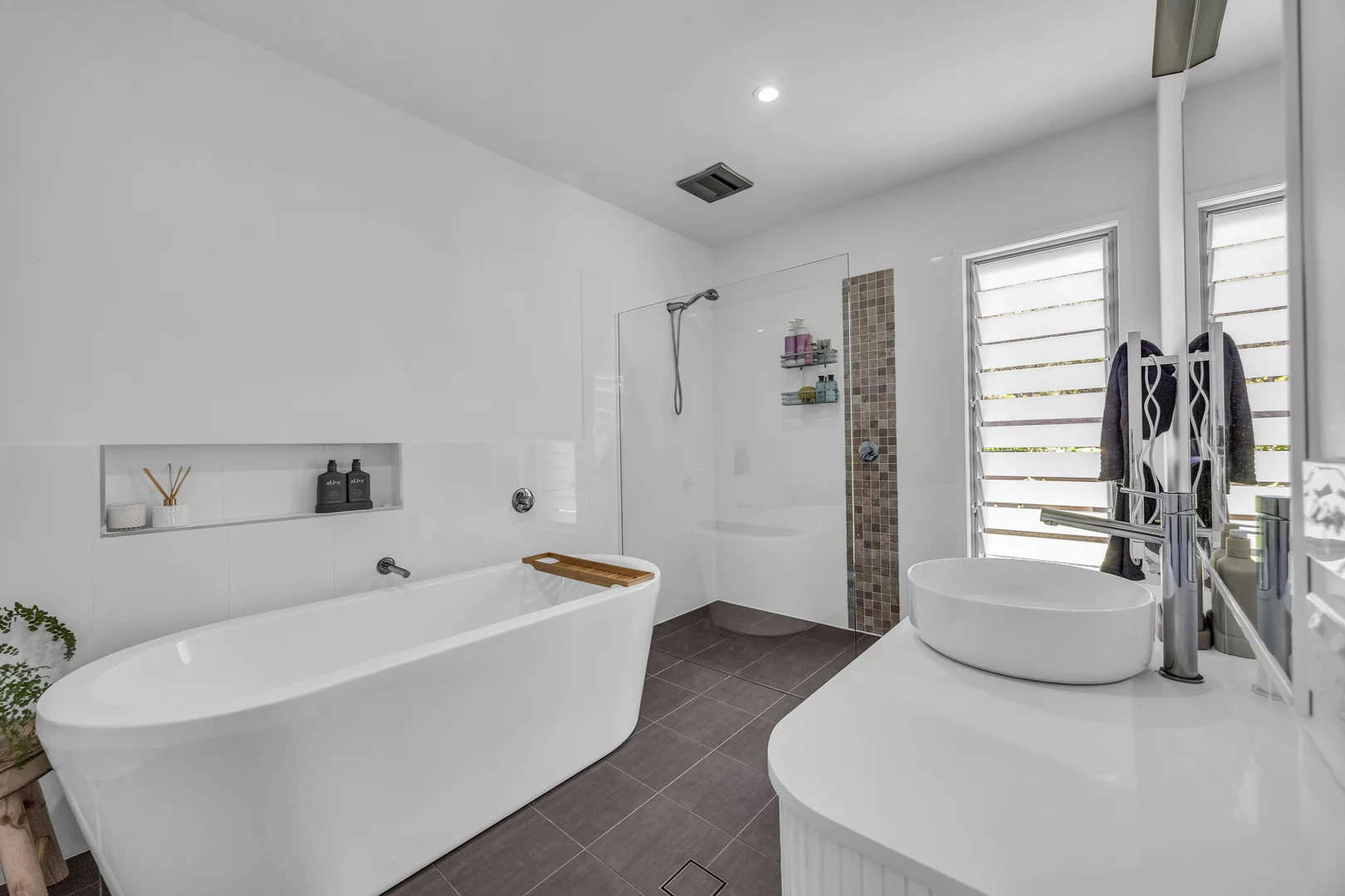 Additional image 10 of 130 Strathmore Crescent, Kalaru NSW 2550