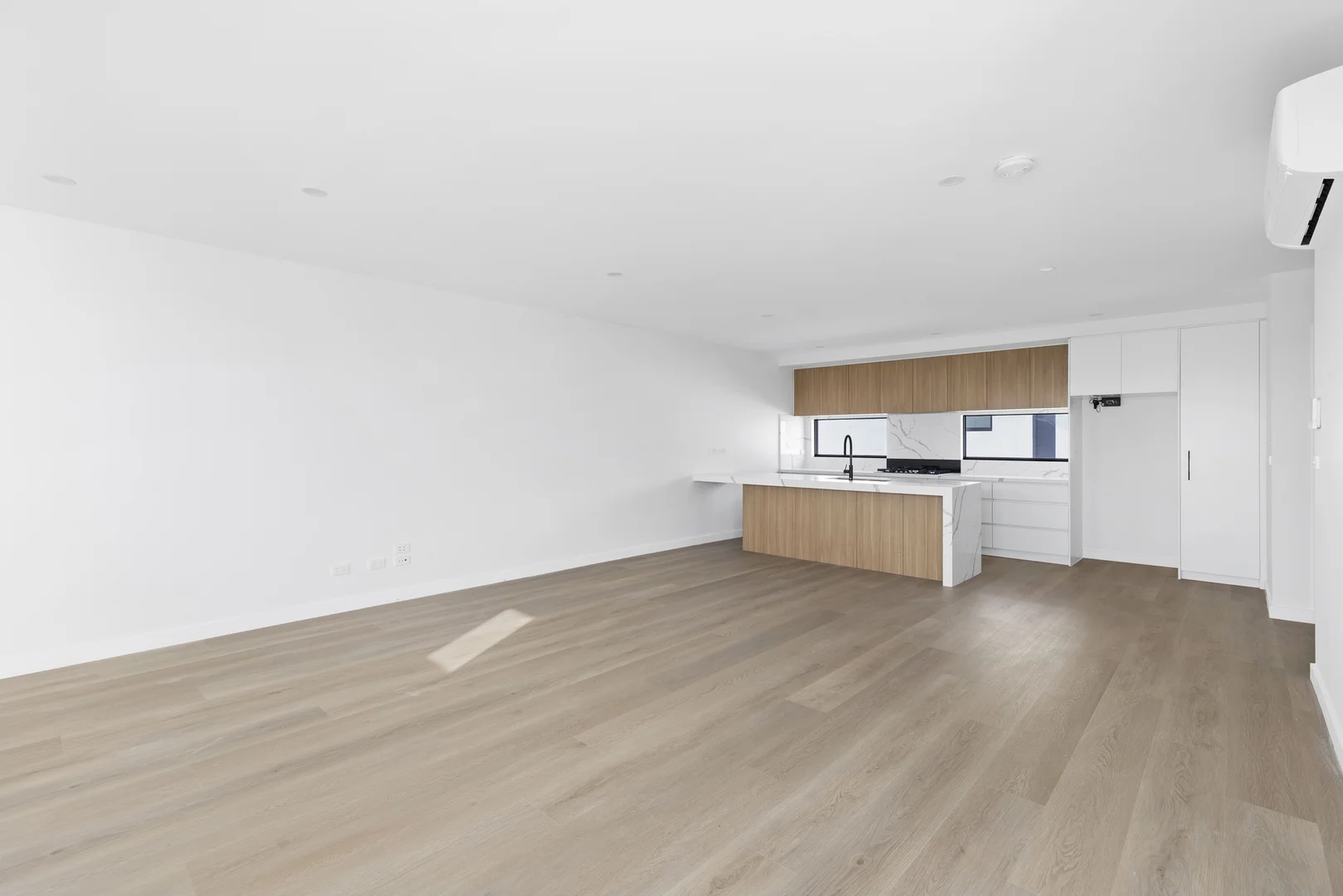 Additional image 5 of 2,3,5,6/5 Montgomery Place, Bulleen VIC 3105