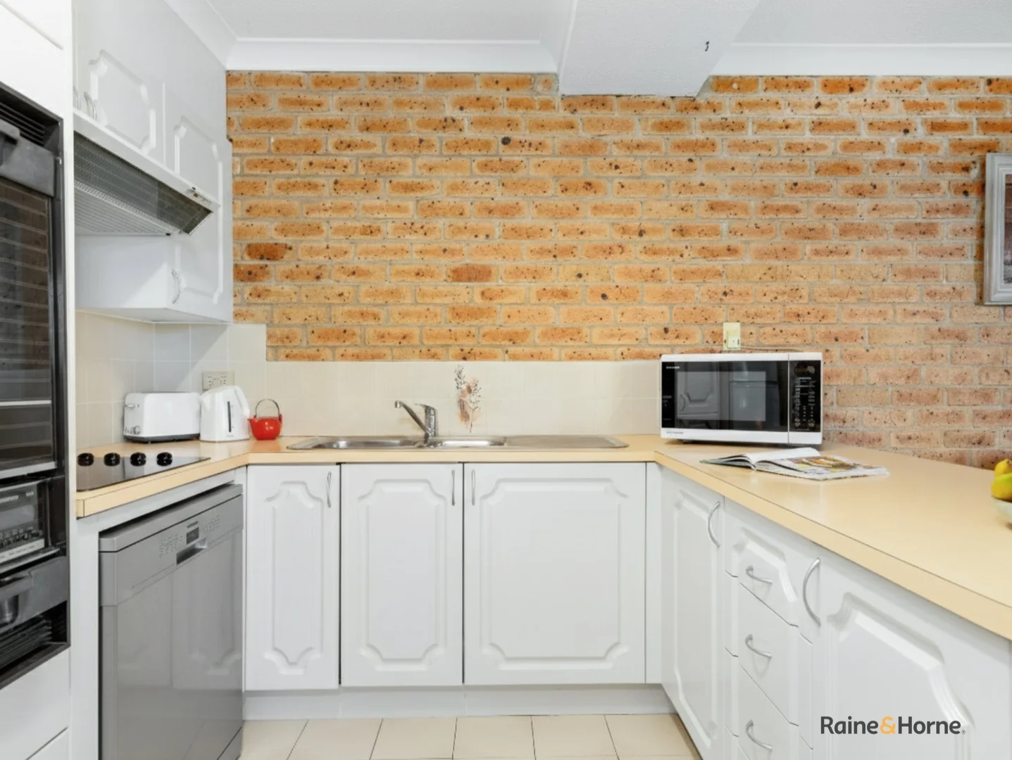 Additional image 7 of 15/11 High Street, Batemans Bay NSW 2536