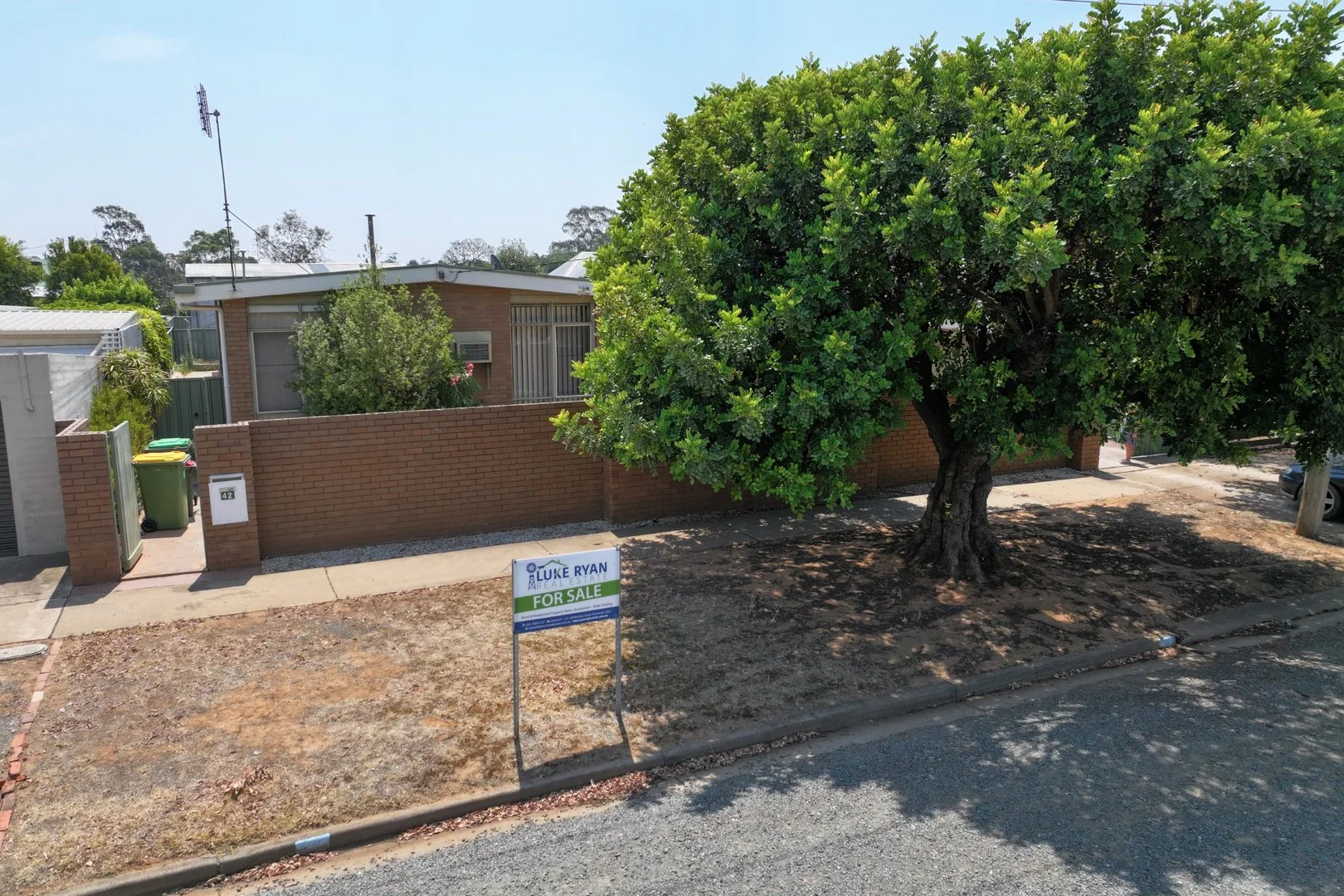 42 Victoria Street, Rochester VIC 3561