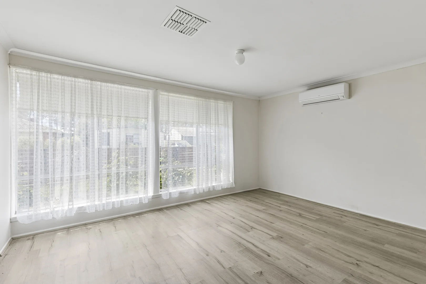 Additional image 5 of 23 Martindale Crescent, Seymour VIC 3660