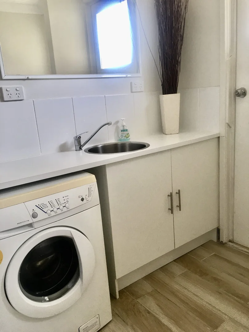 Additional image 14 of 19 Allawah Street, Bundall QLD 4217