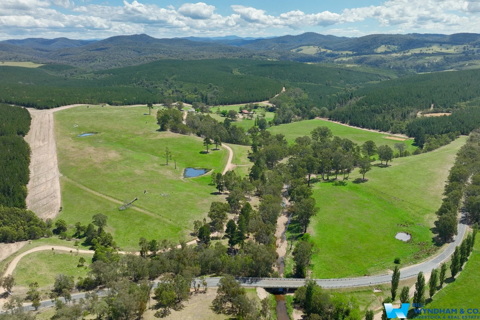 3235 Bairnsdale - Dargo Road, Glenaladale VIC 3864