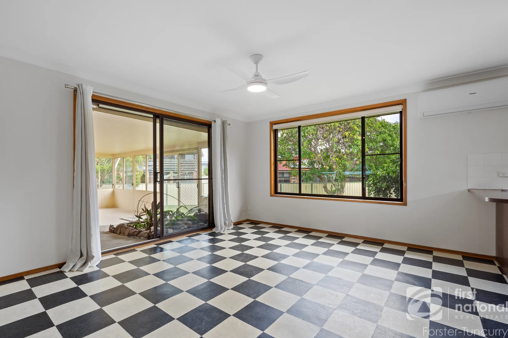 Additional image 7 of 8 Annette Place, Tuncurry NSW 2428