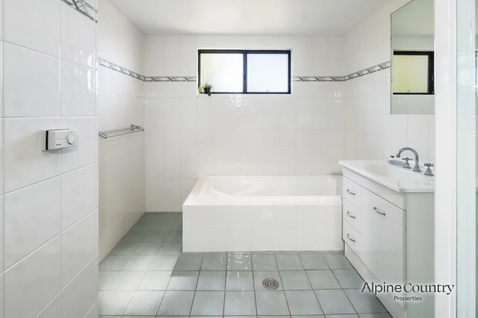 Additional image 22 of 2/18 Nettin Circuit, Jindabyne NSW 2627