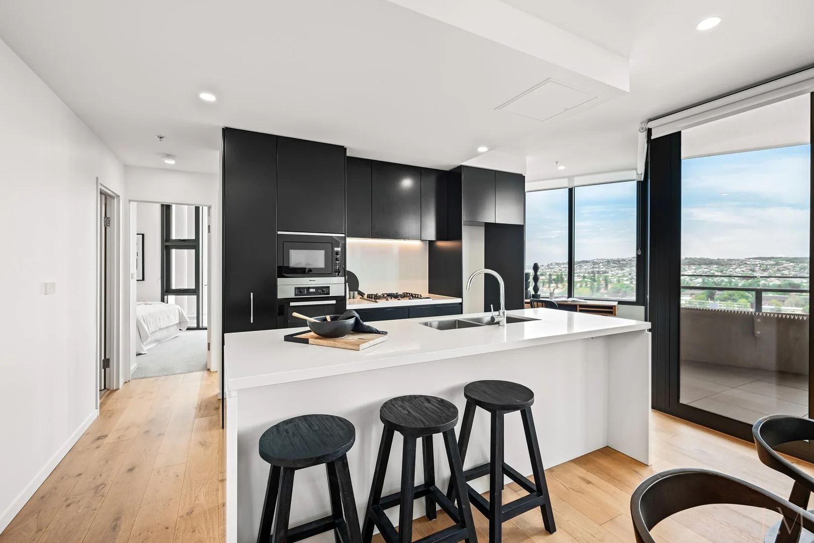 Additional image 3 of 1703/466 King Street, Newcastle West NSW 2302