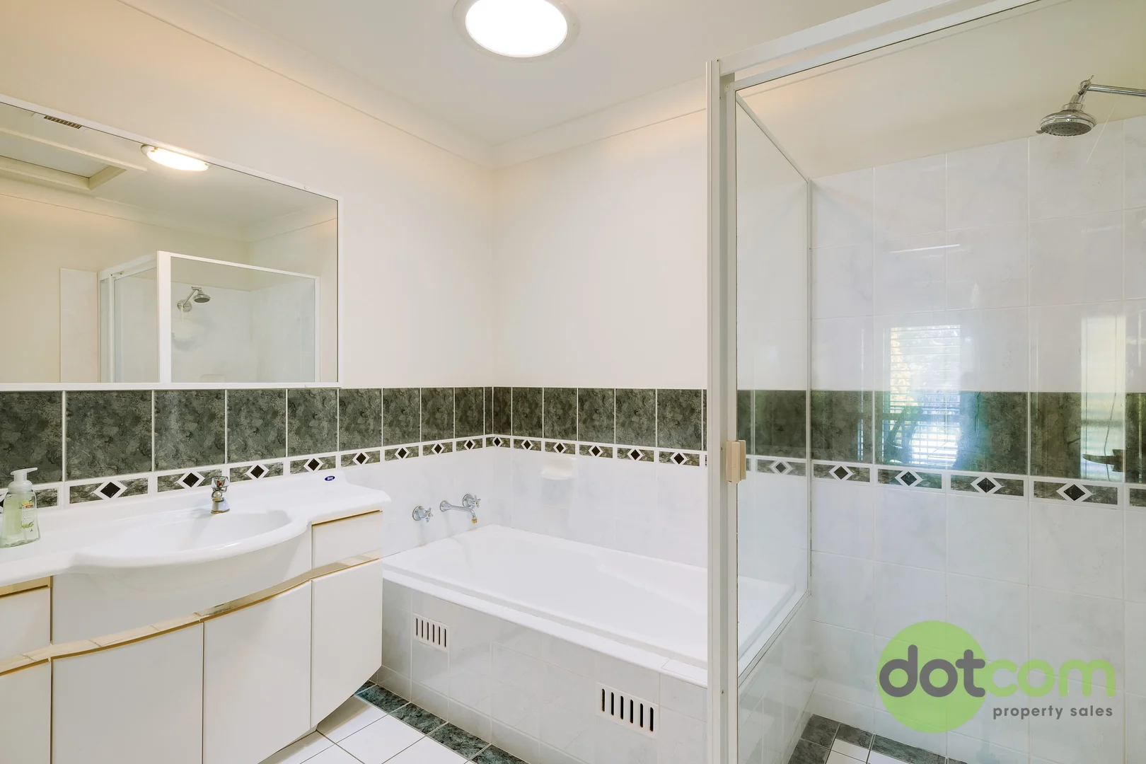 Additional image 11 of 3/172 Scenic Drive, Merewether Heights NSW 2291