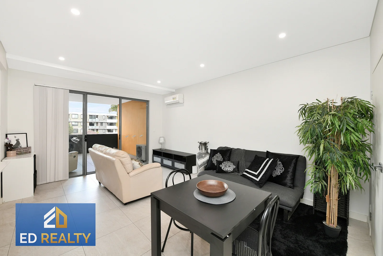 Additional image 3 of 408/158-160 Great Western Hwy, Westmead NSW 2145