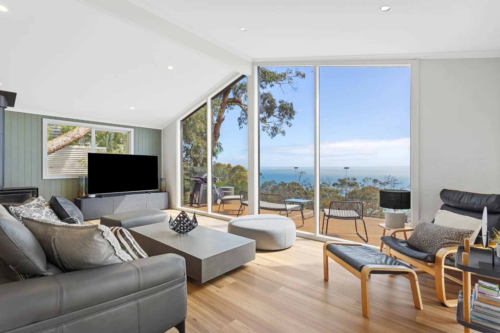 Additional image 2 of 34 Nestle Court, Arthurs Seat VIC 3936