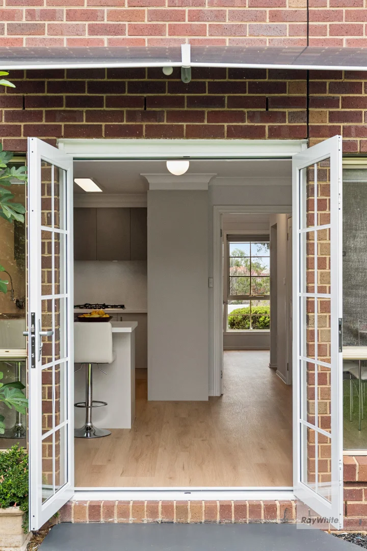 Additional image 5 of 3 Medeo Court, Sydenham VIC 3037