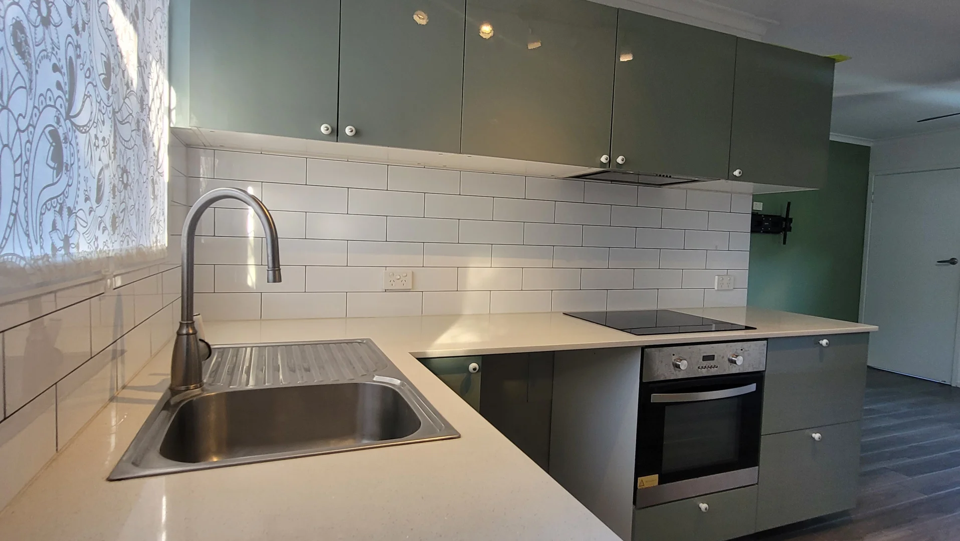 Additional image 8 of 17 - 19 BACK STREET, Biggera Waters QLD 4216