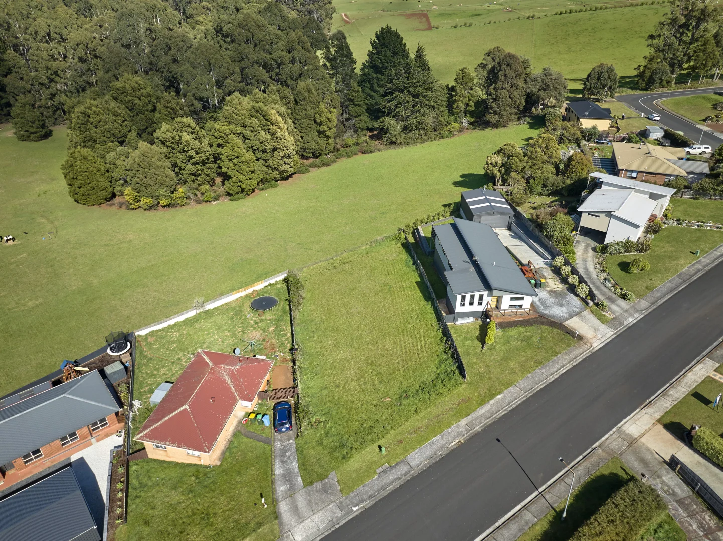 Additional image 3 of 9 Ramsden Street, Somerset TAS 7322