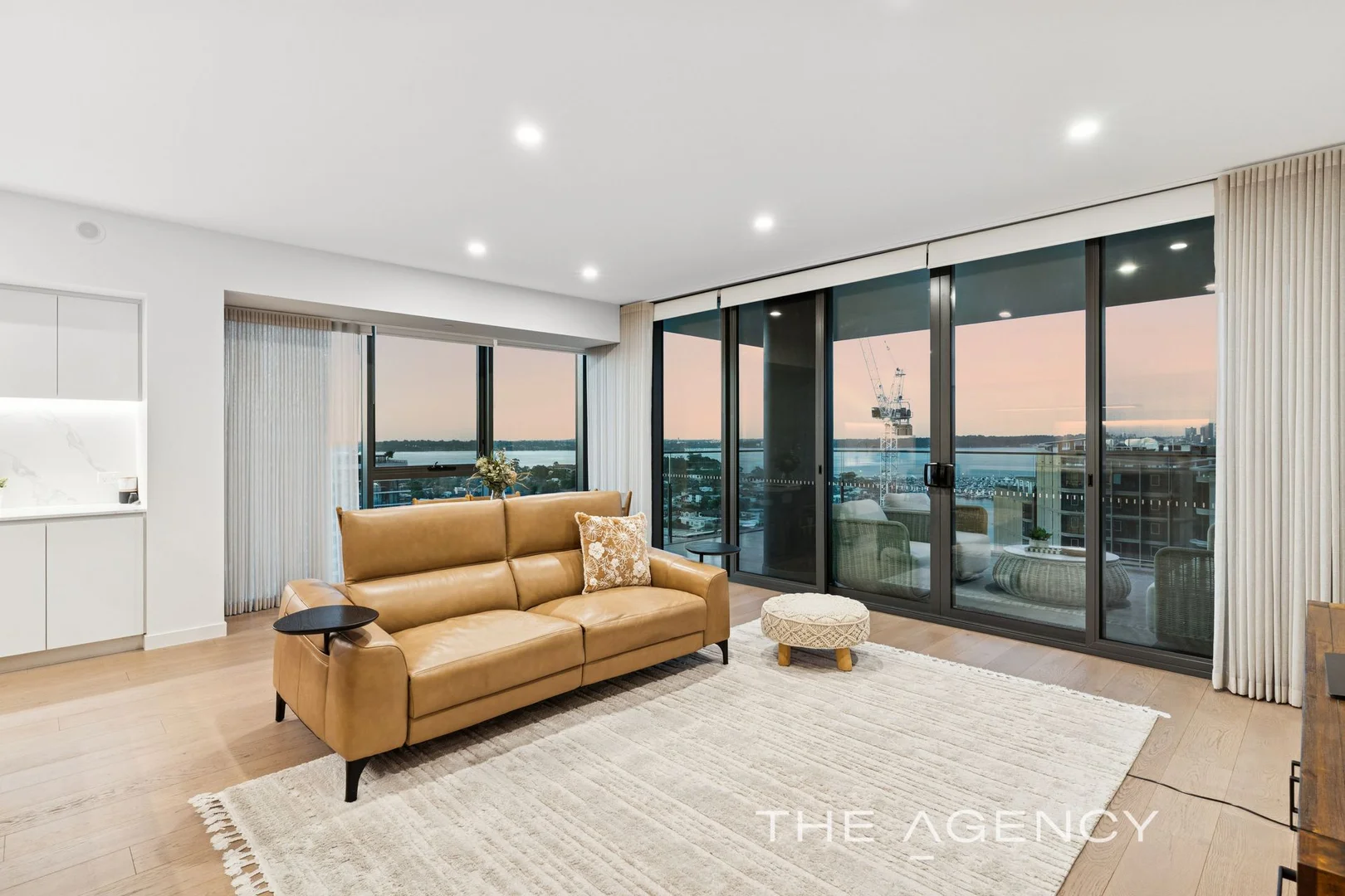 Additional image 10 of 2006/3 Kintail Road, Applecross WA 6153