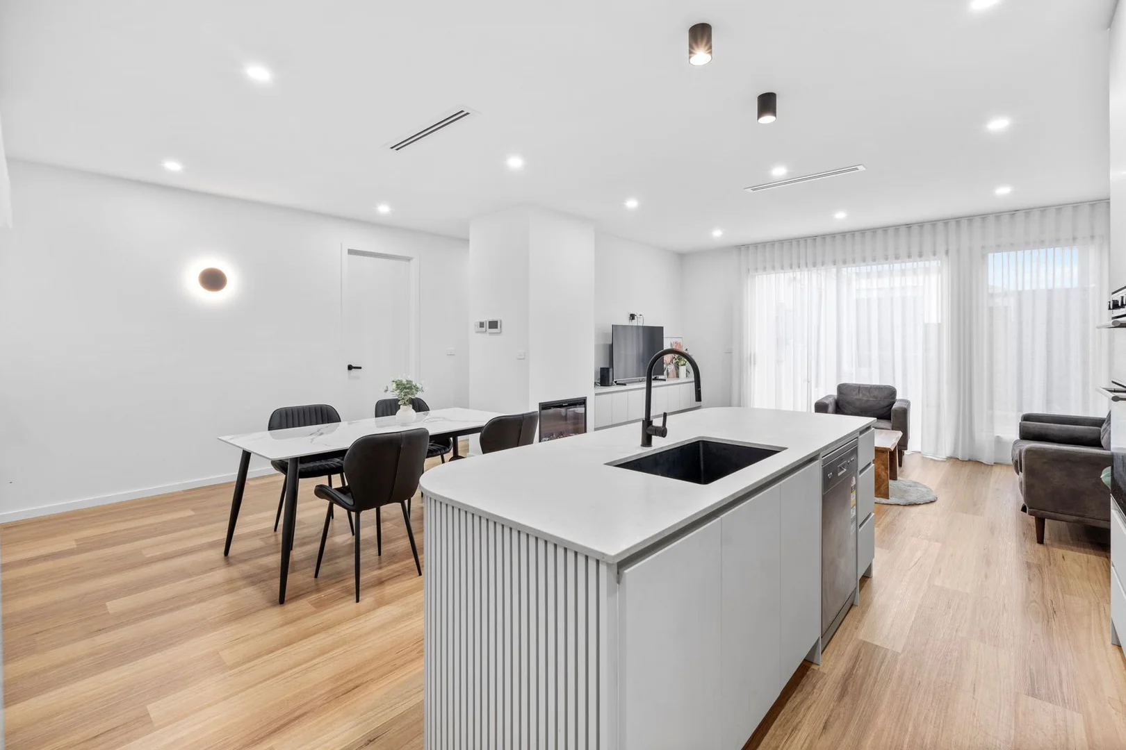 Additional image 3 of 70 Darwinia Drive, Mickleham VIC 3064
