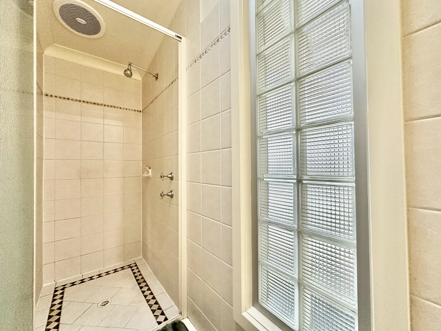 Additional image 15 of 4 Seventh Street, Bordertown SA 5268