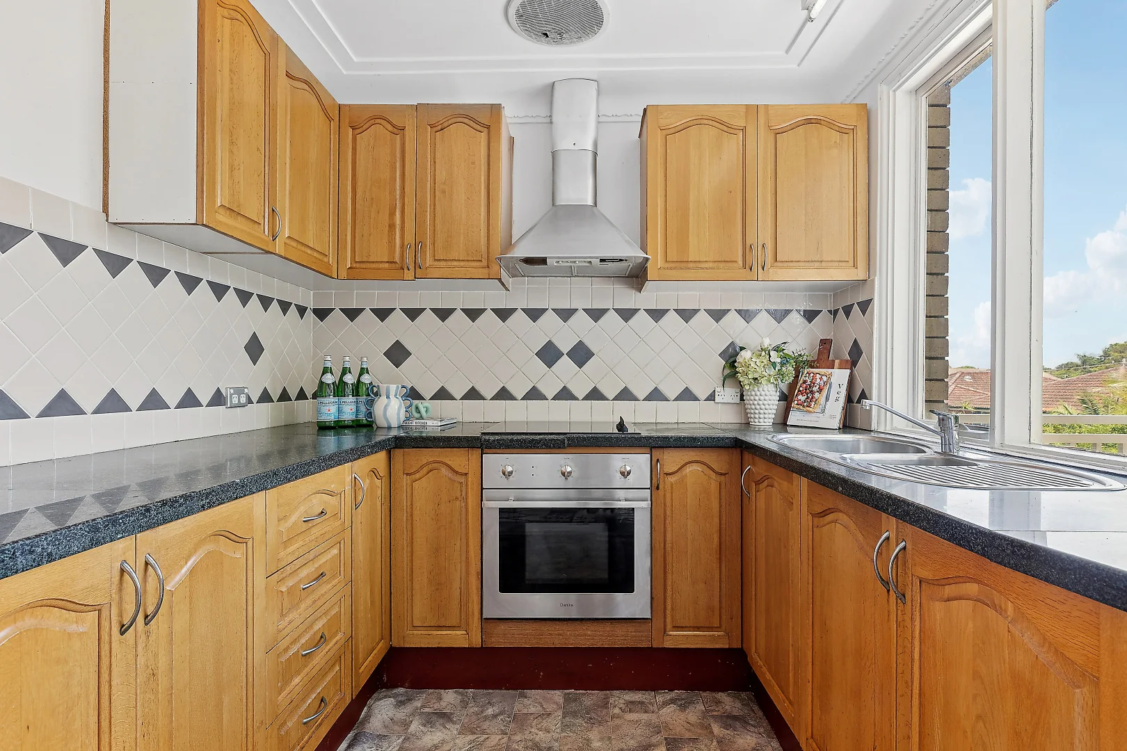 Additional image 9 of 4 Oldham Crescent, Dolls Point NSW 2219