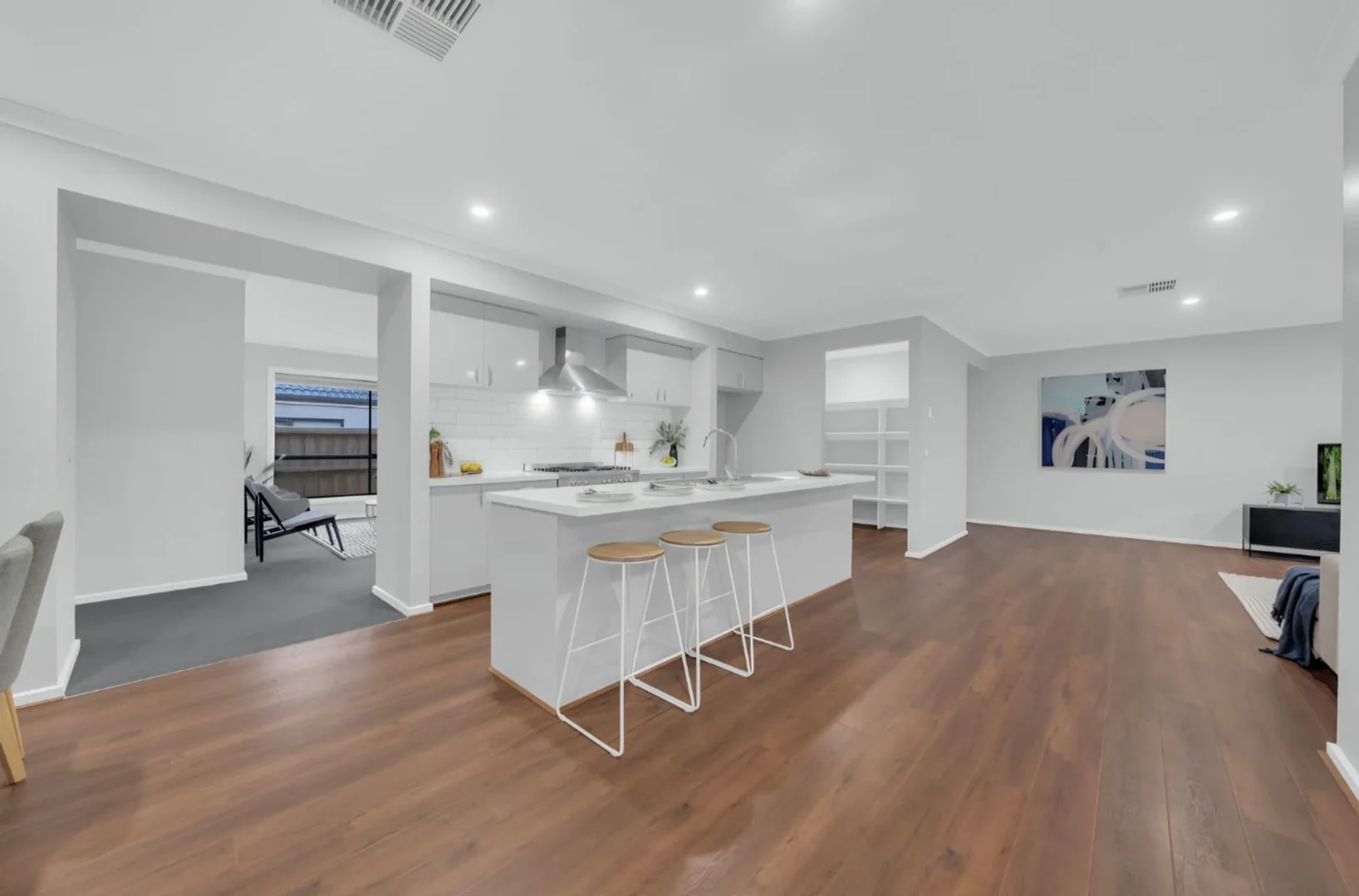 Additional image 14 of 39 Paragon Drive, Clyde North VIC 3978