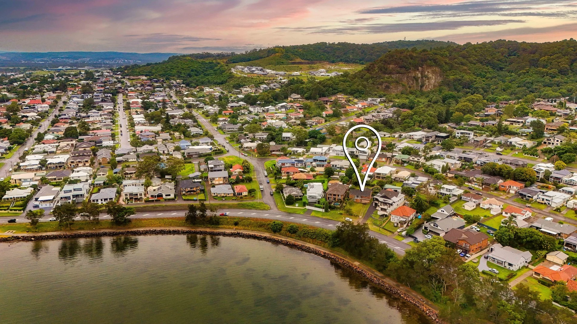 238 The Esplanade, Speers Point NSW 2284