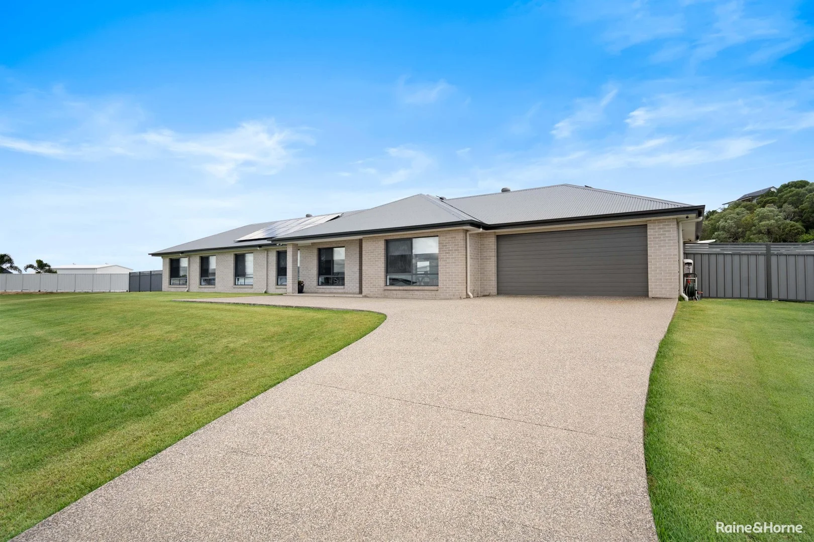 40 Blackpepper Avenue, Nikenbah QLD 4655