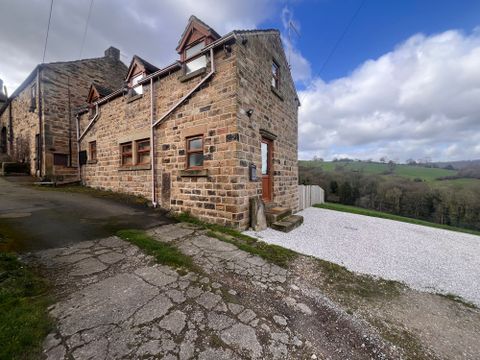 Slackfields Lane, Wharncliffe Side S35