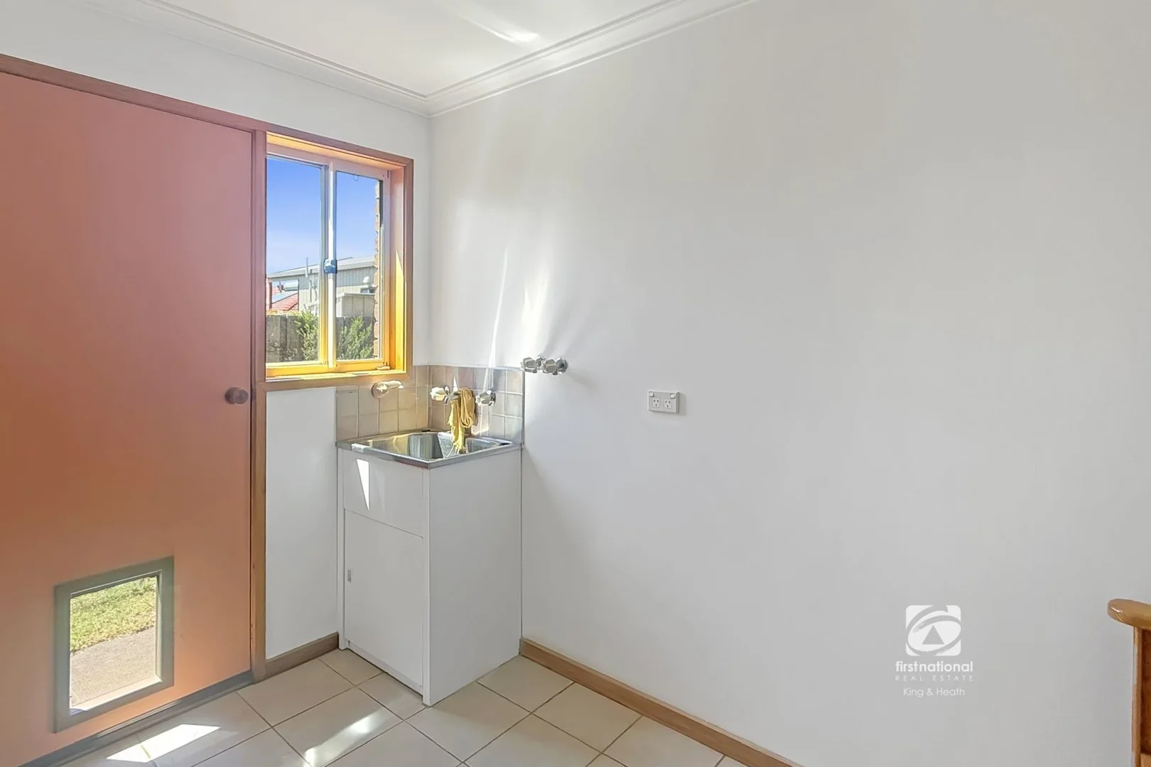 Additional image 5 of 2/46 Coates Road, Lakes Entrance VIC 3909