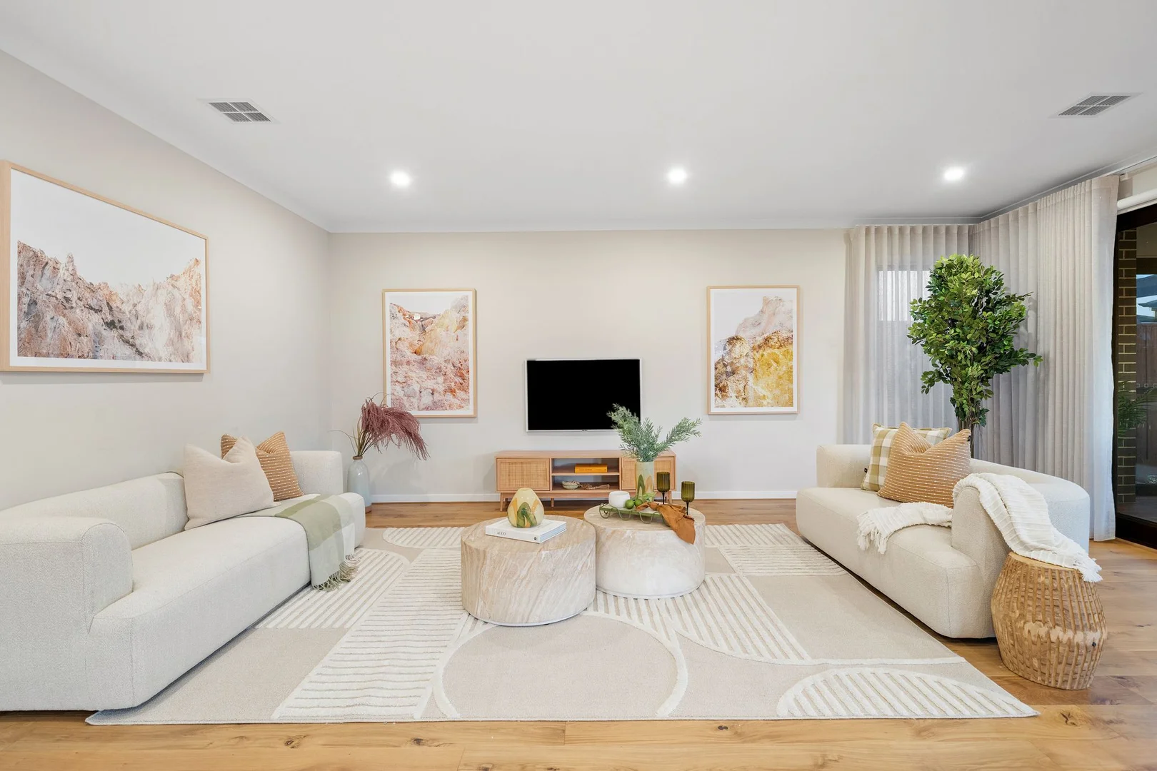 Additional image 3 of 38 Portobello Boulevard, Clyde North VIC 3978