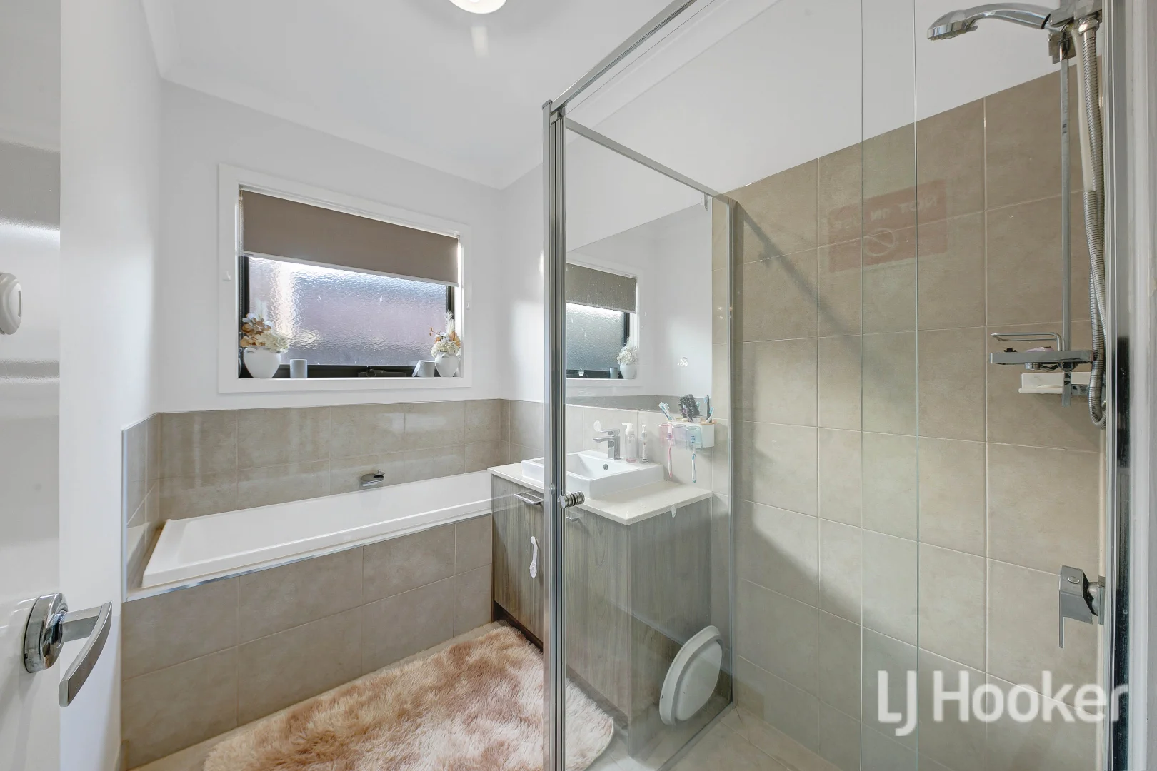 Additional image 11 of 16 Leon Drive, Weir Views VIC 3338