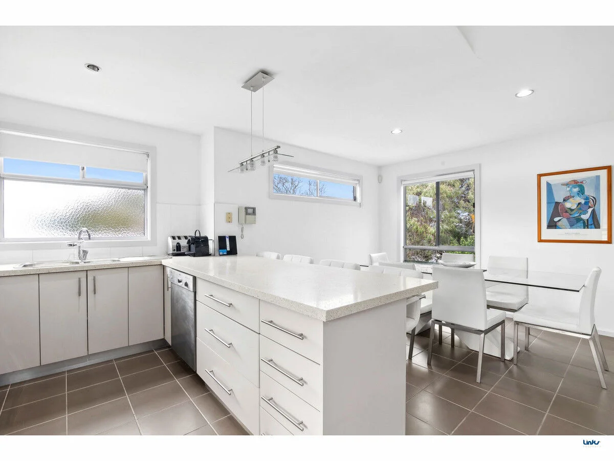 Additional image 4 of 2/31 Anderson Street, Torquay VIC 3228