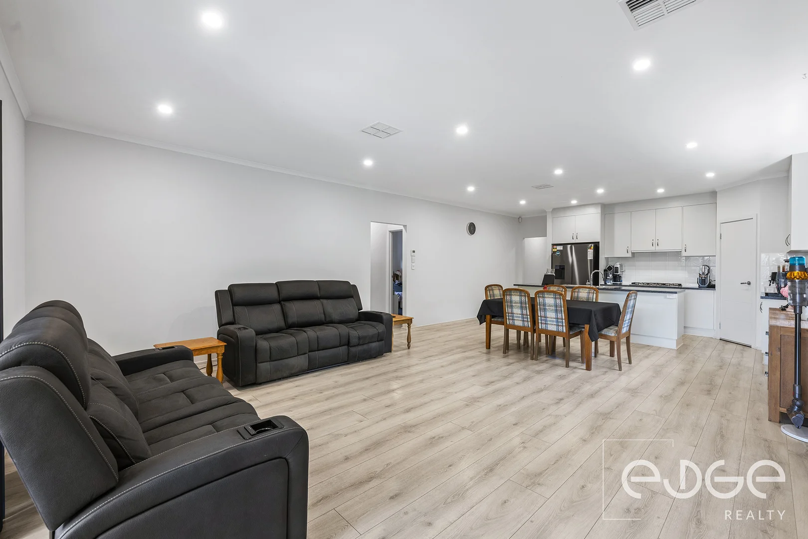 Additional image 3 of 39 Tripodi Circuit, Parafield Gardens SA 5107