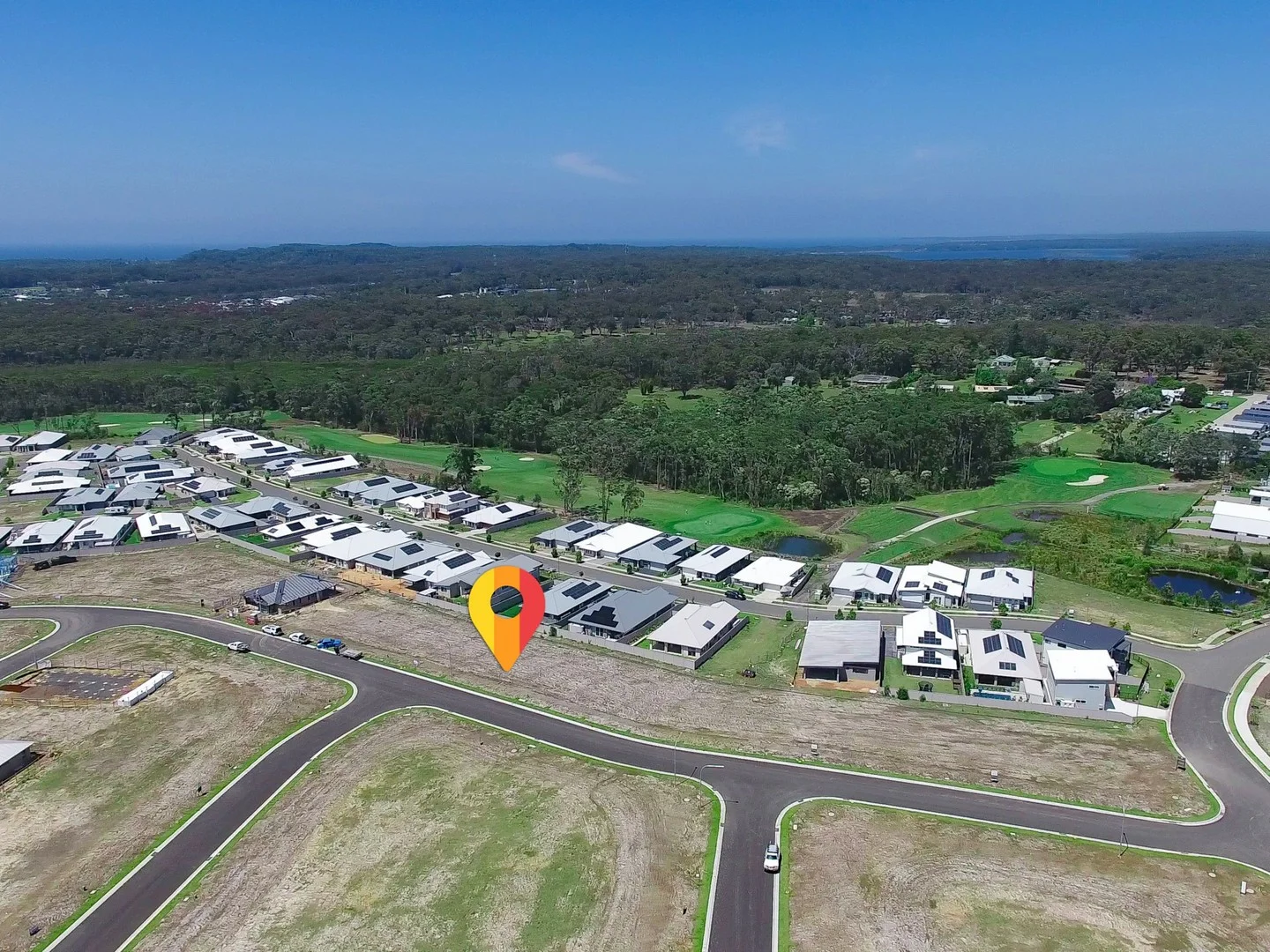 14 Sunningdale Avenue, Sussex Inlet NSW 2540