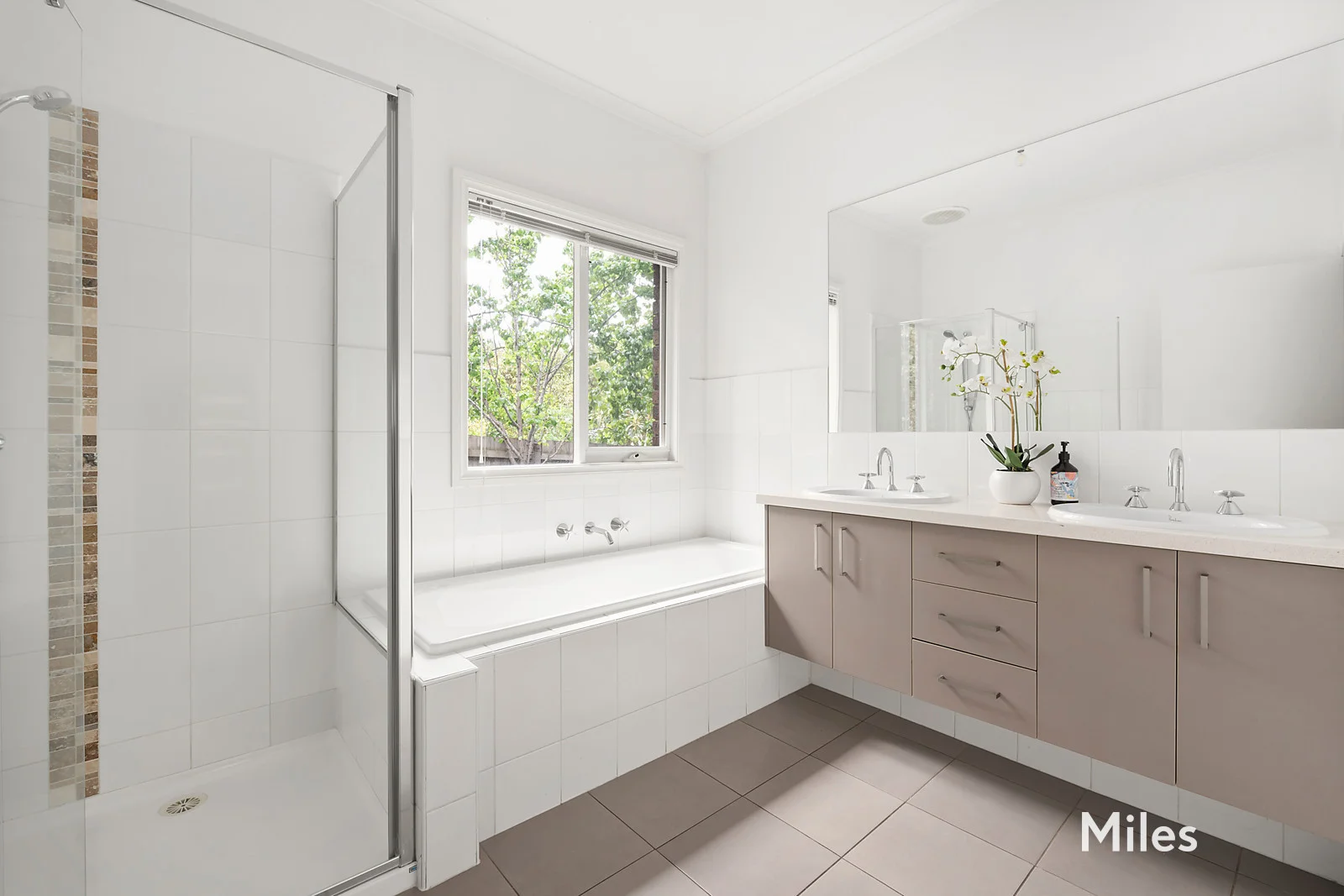 Additional image 7 of 2/151 Ellesmere Parade, Rosanna VIC 3084