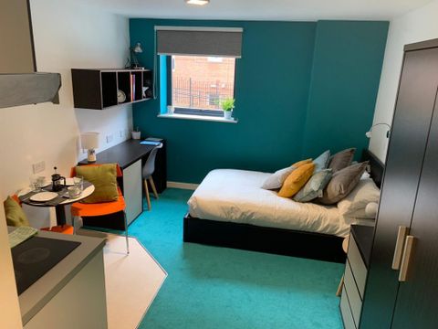 Greek Street, Liverpool L3, Studio to rent
