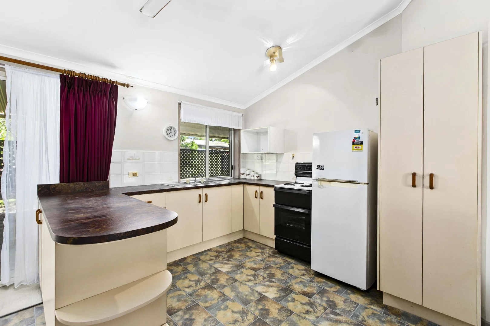 Additional image 4 of 11 Tingira Terrace, Scarness QLD 4655