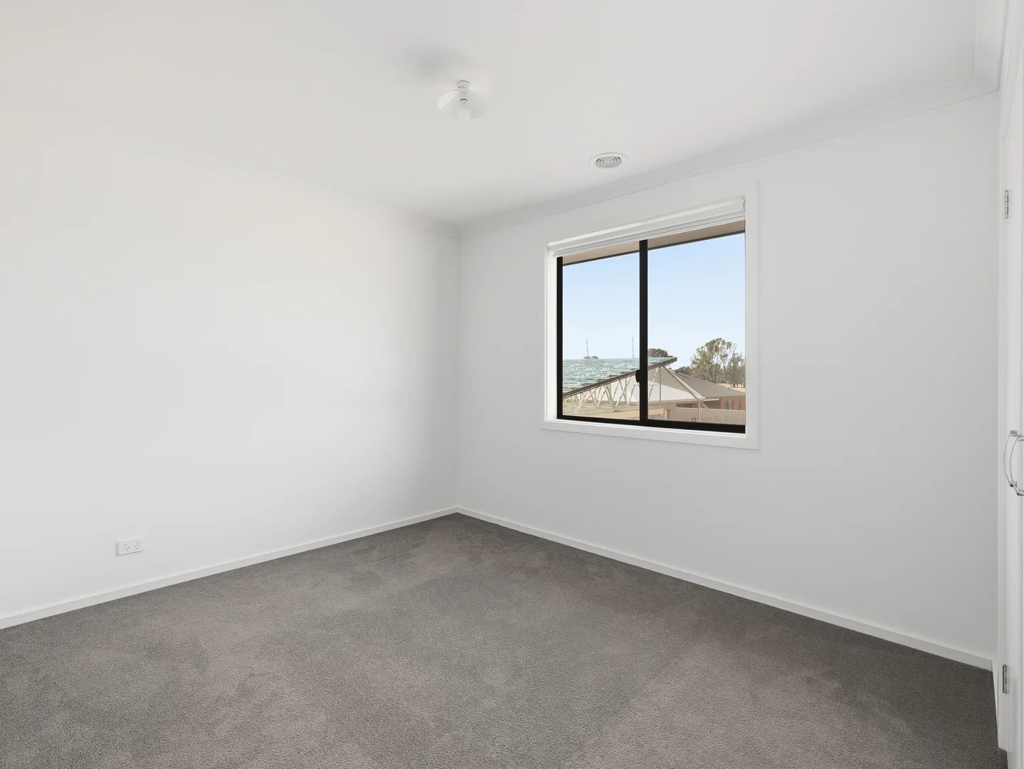 Additional image 16 of 5 Meretz Avenue, Benalla VIC 3672