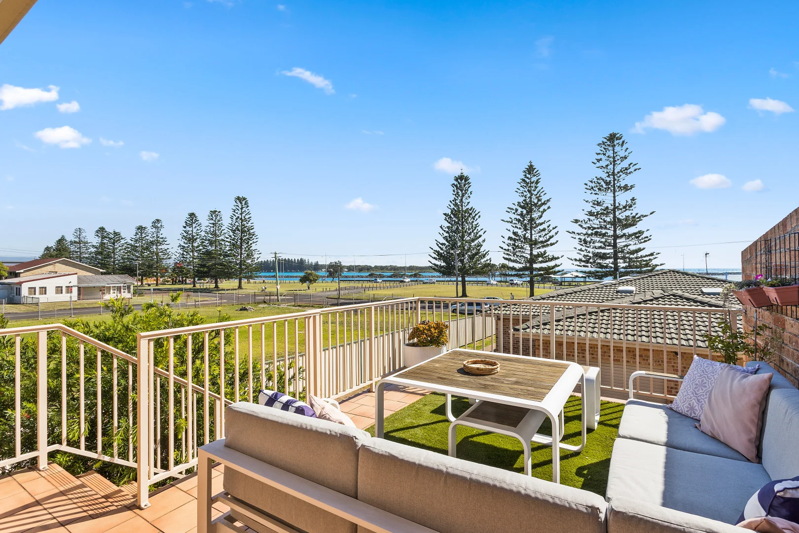 Additional image 3 of 4/11 Reddall Parade, Lake Illawarra NSW 2528