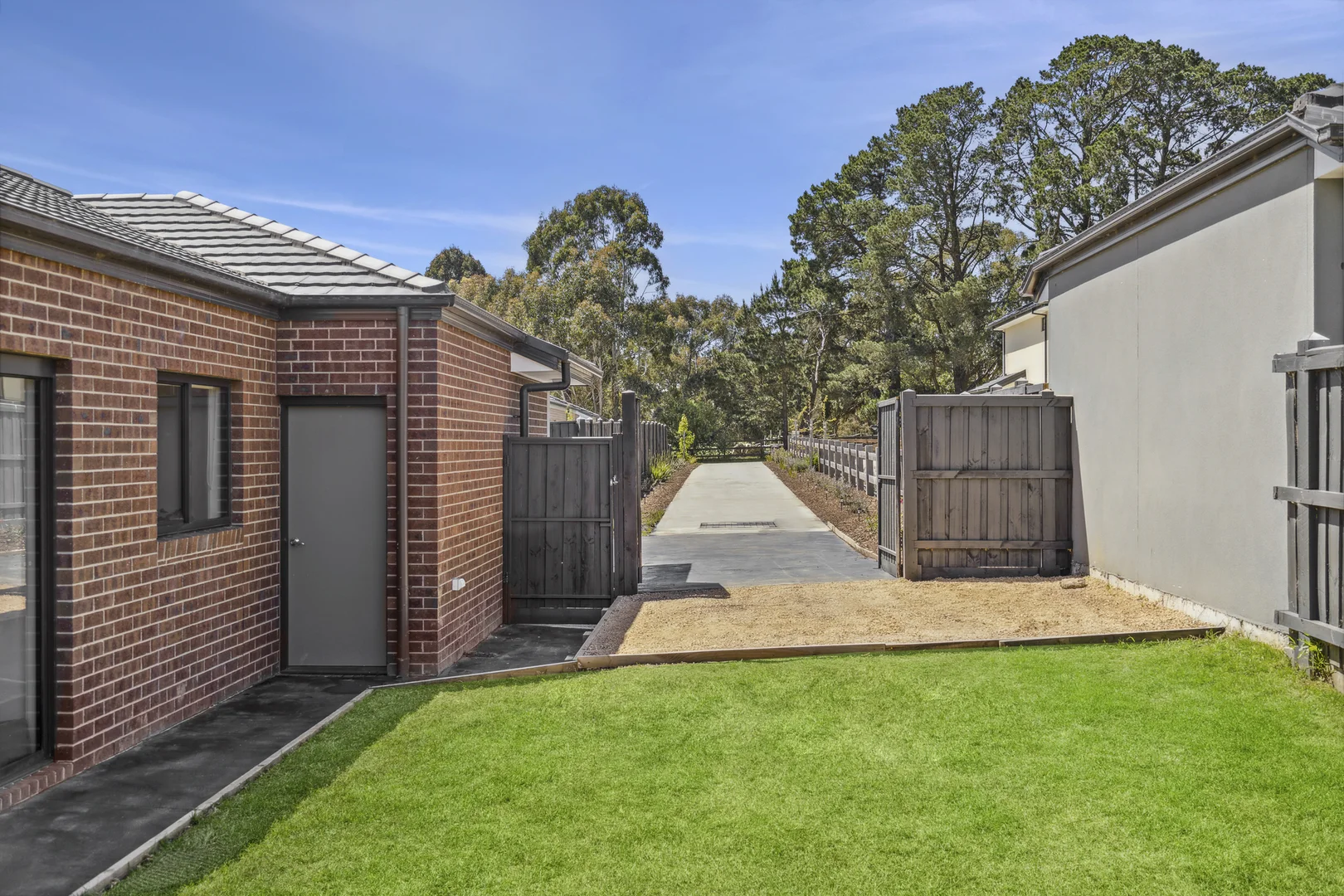 Additional image 12 of 60 Honeysuckle Lane, Woodend VIC 3442