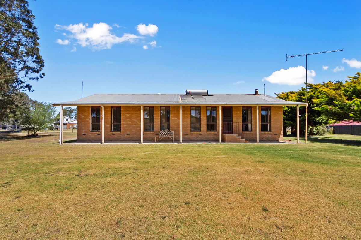 48 Carter Street, Stratford VIC 3862
