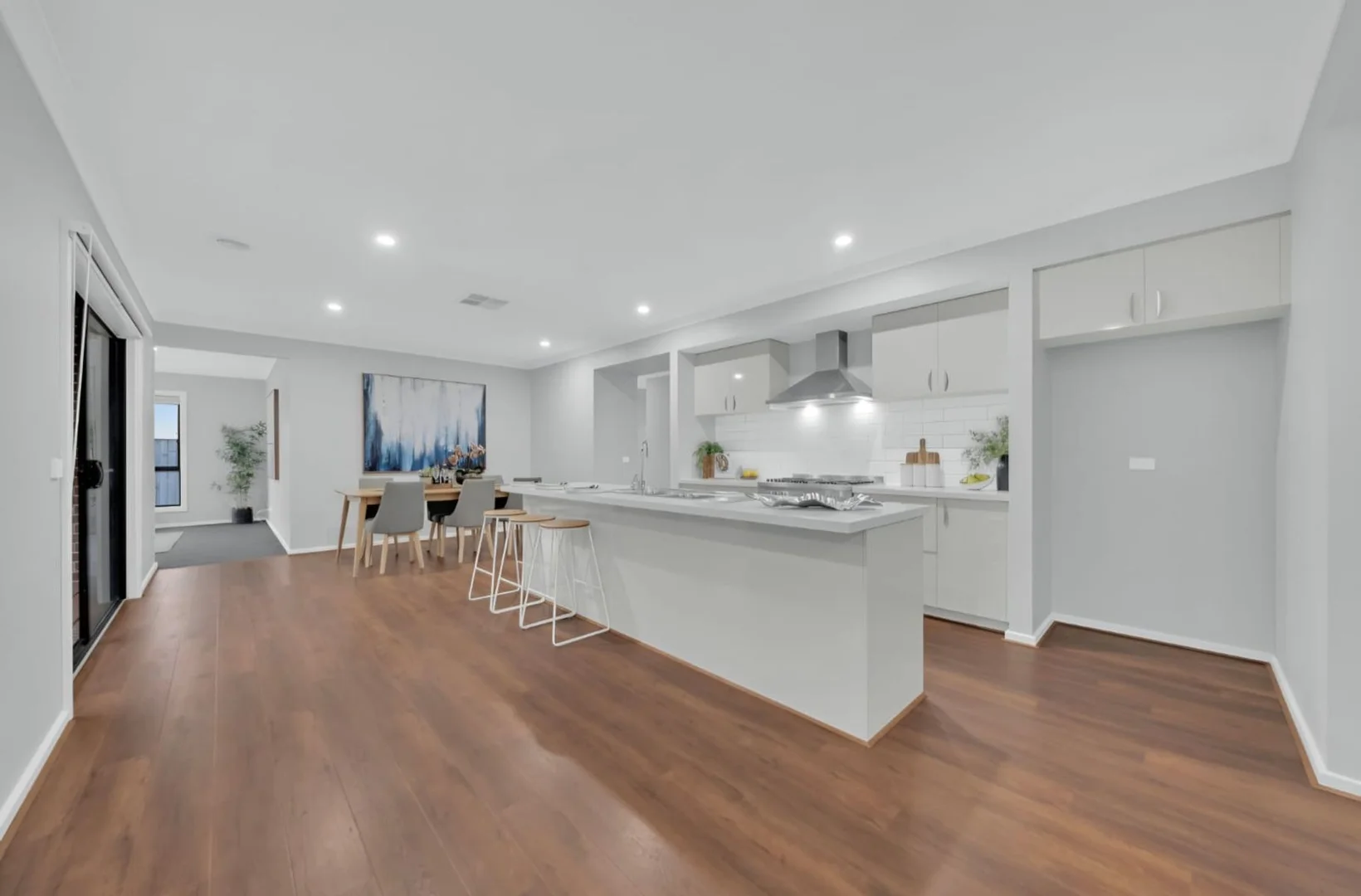 Additional image 15 of 39 Paragon Drive, Clyde North VIC 3978