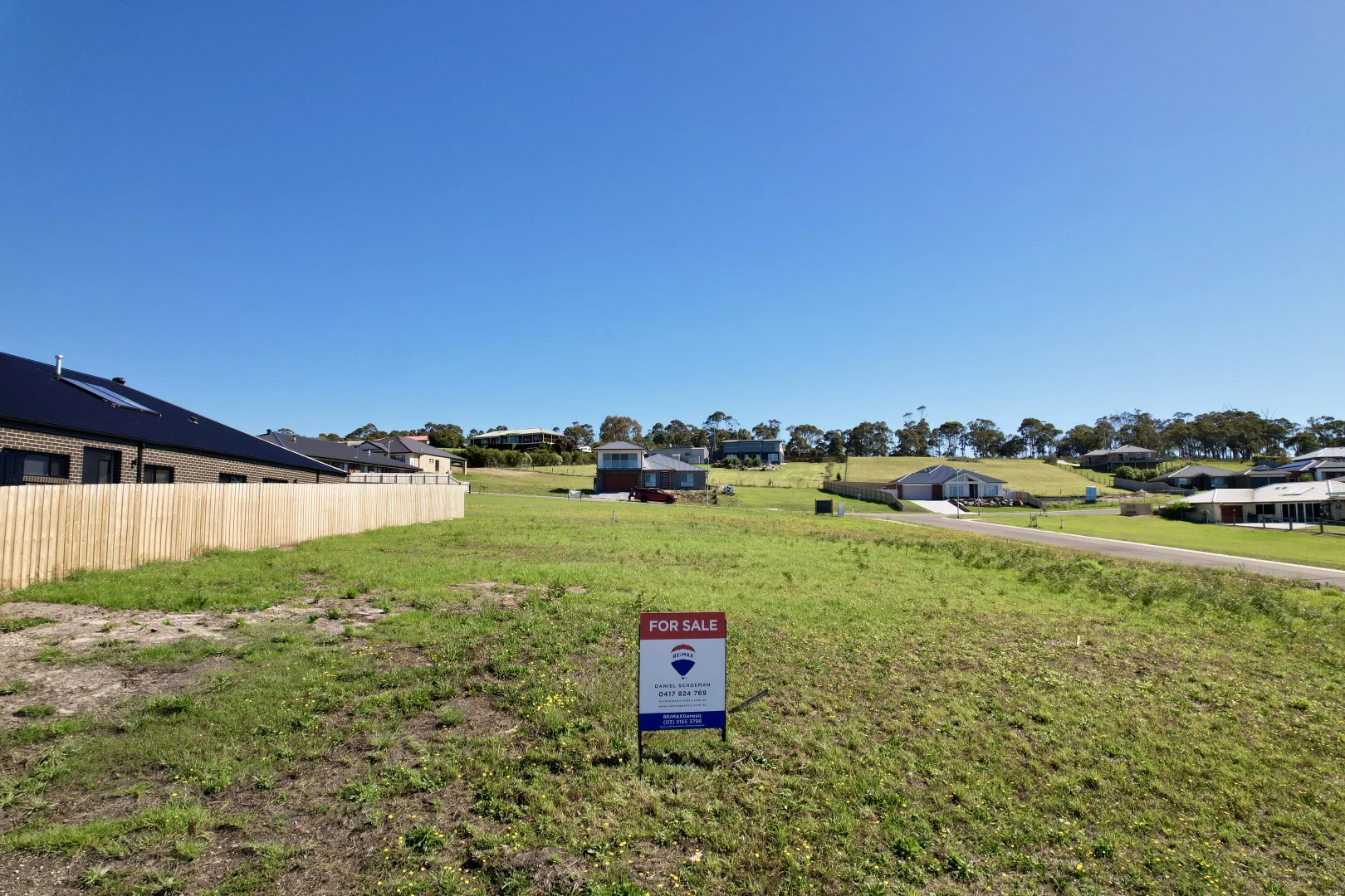 Additional image 3 of 10 Lochard Terrace, Lakes Entrance VIC 3909