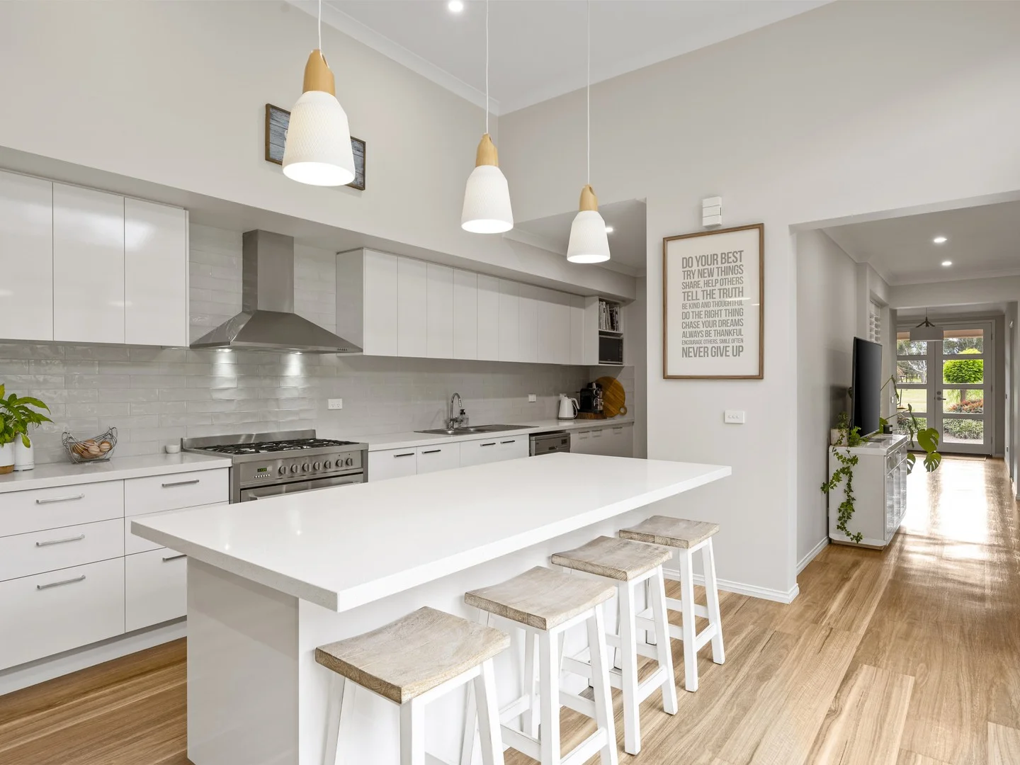 Additional image 2 of 192 Malcolm Street, Mansfield VIC 3722