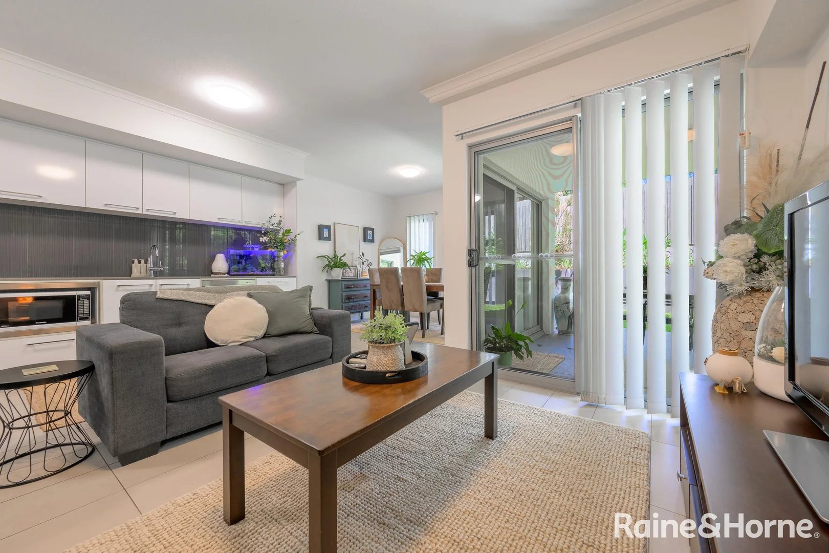 Additional image 6 of 2/11 GLENLYON ST, Gladstone Central QLD 4680