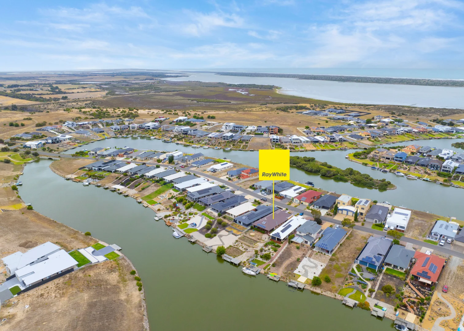 Additional image 26 of 54 Blanche Parade, Hindmarsh Island SA 5214