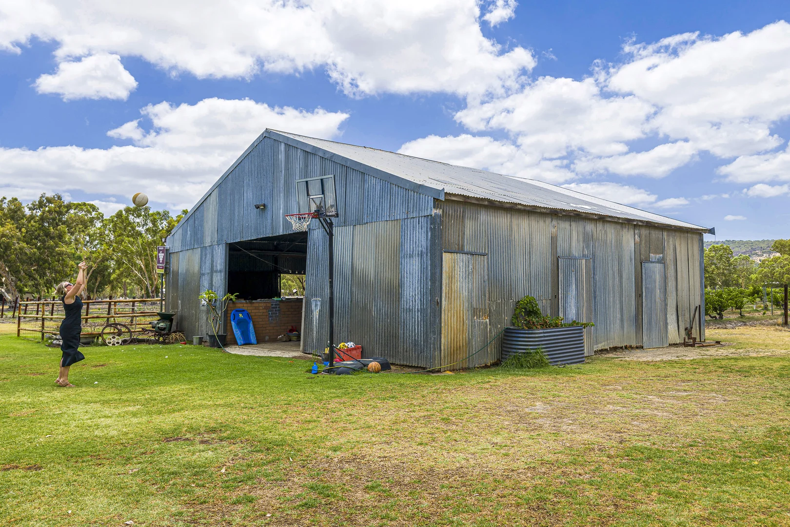 Additional image 24 of 301 Padbury Avenue, Millendon WA 6056